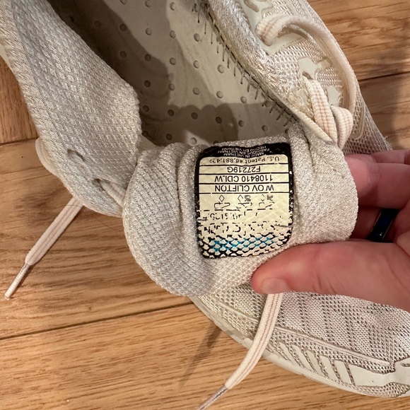 Hoka Bondi 8.5 Women’s White - Picture 4 of 5